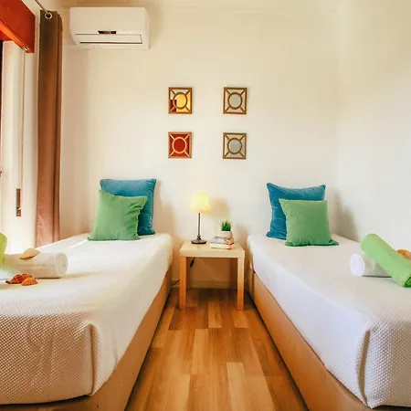 Villa Amazing W Pool, Bbq, *